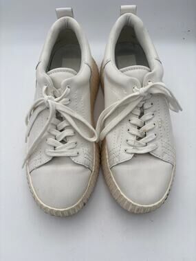 Women’s Dolce Vita Size 9 White Faux Leather Platform Sneakers